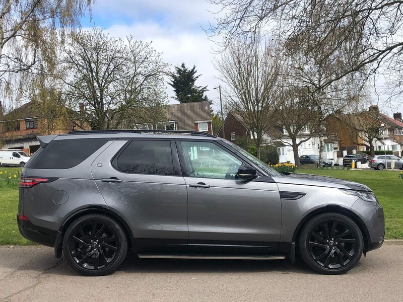 View LAND ROVER DISCOVERY 3.0 TD V6 HSE Auto 4WD ss 5dr